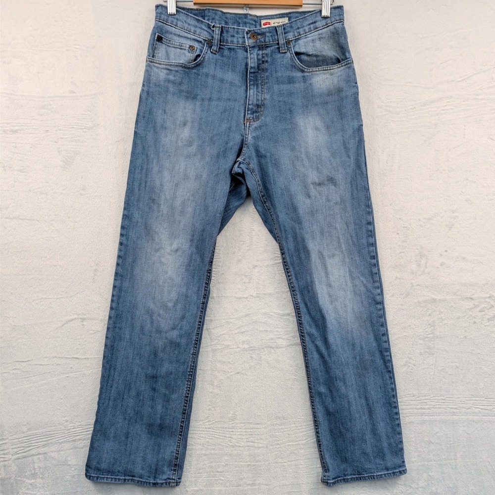 Wrangler Jeans Men's 32x32 Blue Relaxed Bootcut Medium Wash Workwear Americana